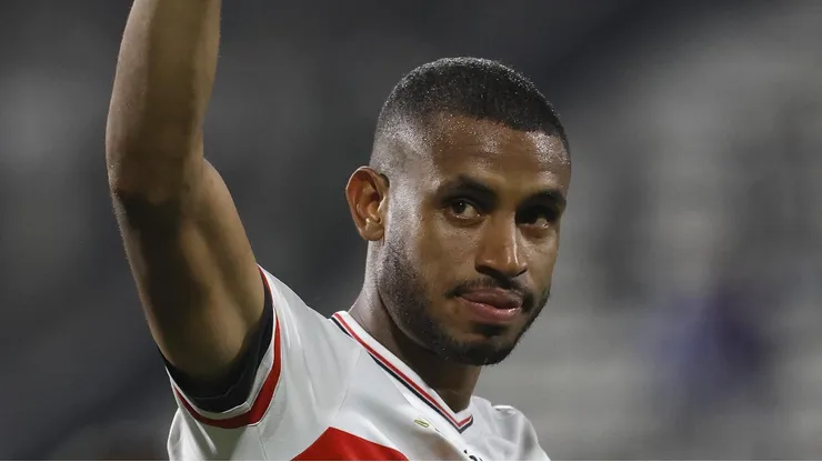 André comemorando gol em Lima