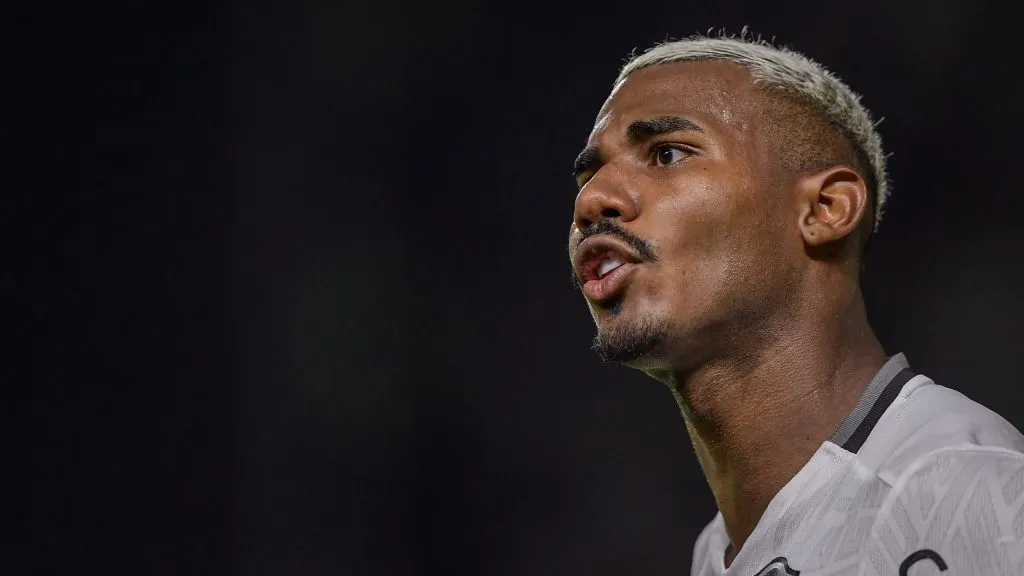 Cuiabano, atleta do Alvinegro de General Severiano. Foto: Thiago Ribeiro/AGIF.