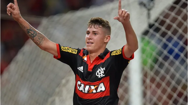 Matheus Sávio pelo Flamengo em 2015. Foto: Pedro Martins/AGIF