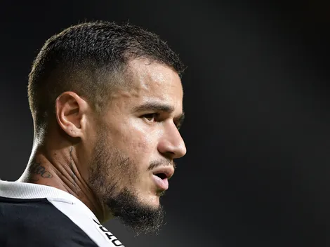 Edmundo ataca SAF do Vasco por atender pedidos de Coutinho na volta ao clube