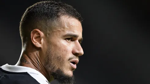 Coutinho jogador do Vasco durante partida contra o Sport no estádio São Januário pelo campeonato Brasileiro A 2025. Foto: Thiago Ribeiro/AGIF