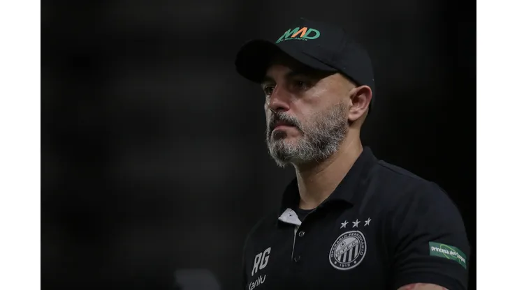 Rafael Guanaes técnico do Mirassol durante partida contra o Novorizontino no estádio Germano Krüger pelo campeonato Brasileiro B 2024. Foto: Giovani Baccin/AGIF