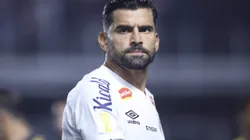 Tomás Rincón é titular do Santos de Cleber Xavier e um dos líderes do elenco