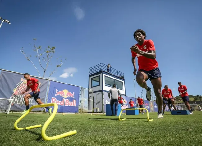 Treino de recuperação dos atletas com lesão do elenco do Bragantino. Foto: Ari Ferreira/Red Bull Bragantino