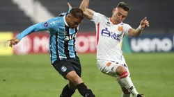 Mesmo com uma atuação fraca, Grêmio está perto se classificar à próxima fase (Photo by Raul Sifuentes)