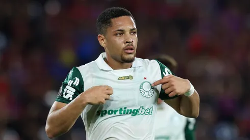 Vitor Roque comemorando gol pelo Palmeiras. (Foto: Cesar Greco/Palmeiras/by Canon)