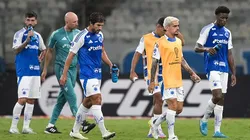 Jogadores do Cruzeiro lamentam eliminação na Sul-Americana fora de casa contra o Mushuc Runa na noite desta quarta-feira