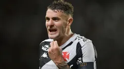 Vegetti fica indignado com goleada sofrida pelo Vasco na Copa Sul-Americana.