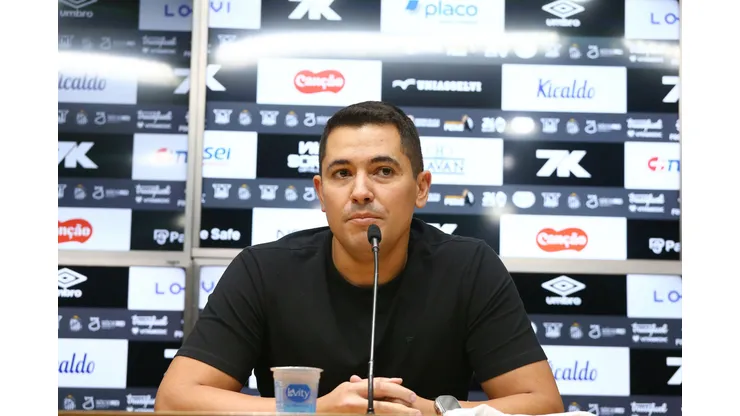 Pedro Martins tem futuro definido no Santos - Foto: Mauricio De Souza/AGIF
