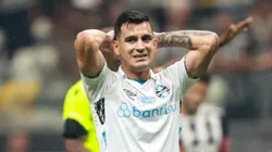 Camisa 10 avaliou a partida - Foto: Gilson Lobo/AGIF.