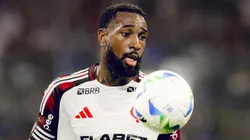 Carro de Gerson, por pouco, não foi alvejado em tentativa de assalto no Rio