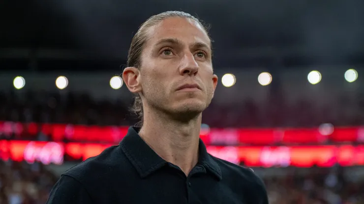Filipe Luis é o técnico do Flamengo. Foto: Thiago Ribeiro/AGIF