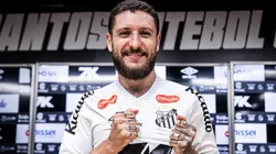 Meio-campista foi apresentado - Foto: Raul Baretta/Santos FC.