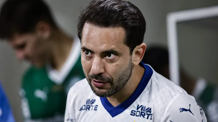 Everton Ribeiro em partida do Bahia