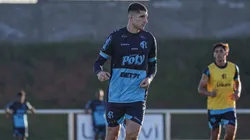 Sob o comando de Rafael Guanaes o elenco do Mirassol realizou nesta sexta o ultimo treino para encarar o Corinthians em casa neste sabado