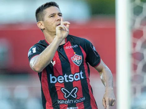 Atacante do Vitória, Osvaldo agita bastidores ao projetar confronto contra o Vasco