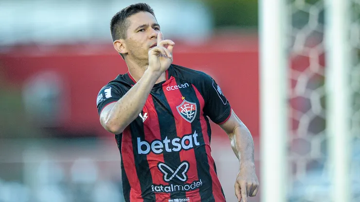 Destaque do Vitória, Osvaldo destacou a importância do duelo contra o Vasco - Foto: Jhony Pinho/AGIF