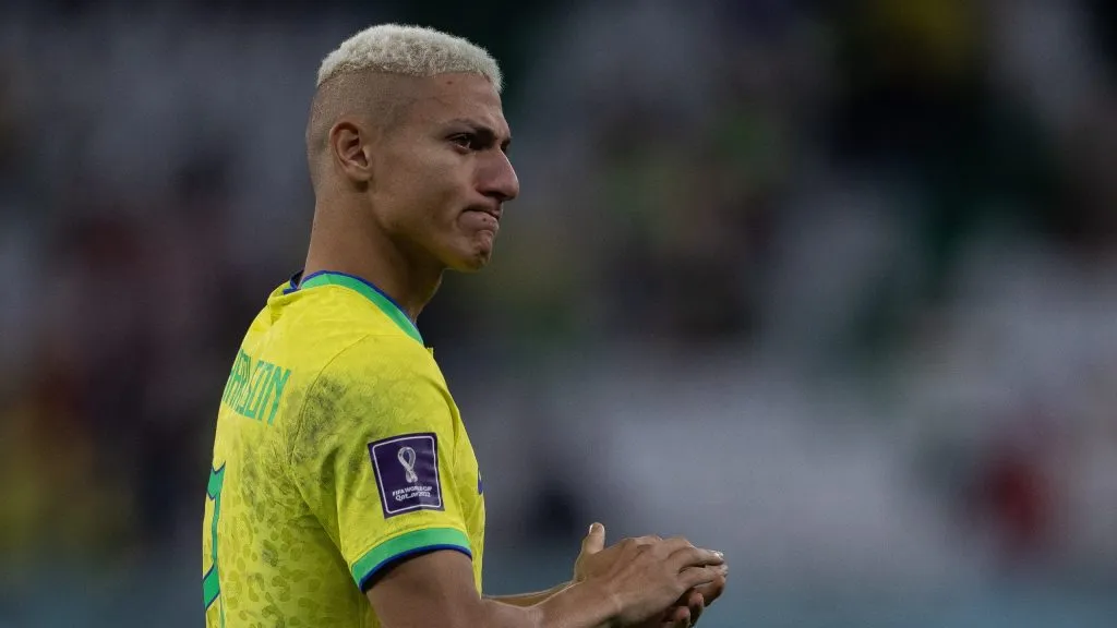 Richarlison durante confronto diante da Croácia, pela Copa do Mundo de 2022. Foto: Pedro Martins/AGIF.
