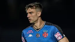 Léo Jardim durante jogo no Vasco pelo Brasileirão Betano.