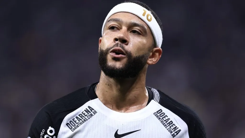 Memphis Depay, do Corinthians