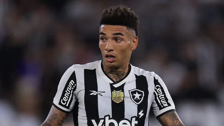 Igor Jesus em ação pelo Botafogo - Foto: Buda Mendes/Getty Images