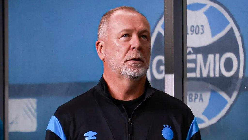 Mano Menezes, técnico do Grêmio
