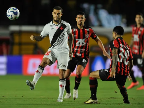 Vitória vence Vasco de virada com um a menos em campo