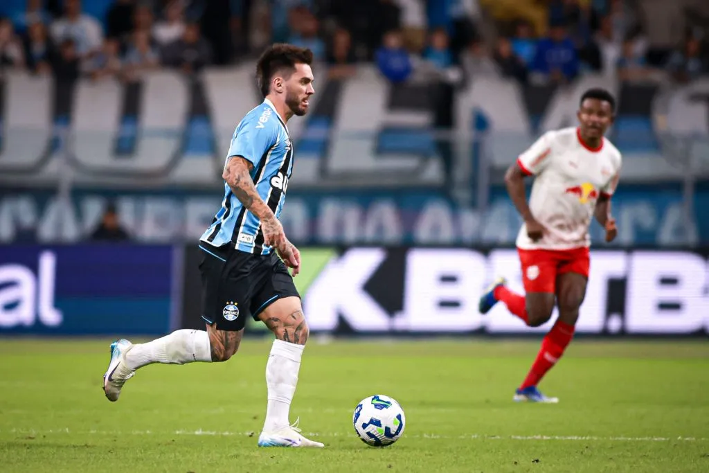 Nathan durante o jogo com o RB Bragantino. Foto: Maxi Franzoi/AGIF