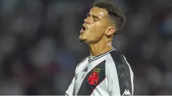 Em baixa no Vasco, Coutinho tem decepcionado o torcedor cruzmaltino - Foto: Anderson Romão/AGIF