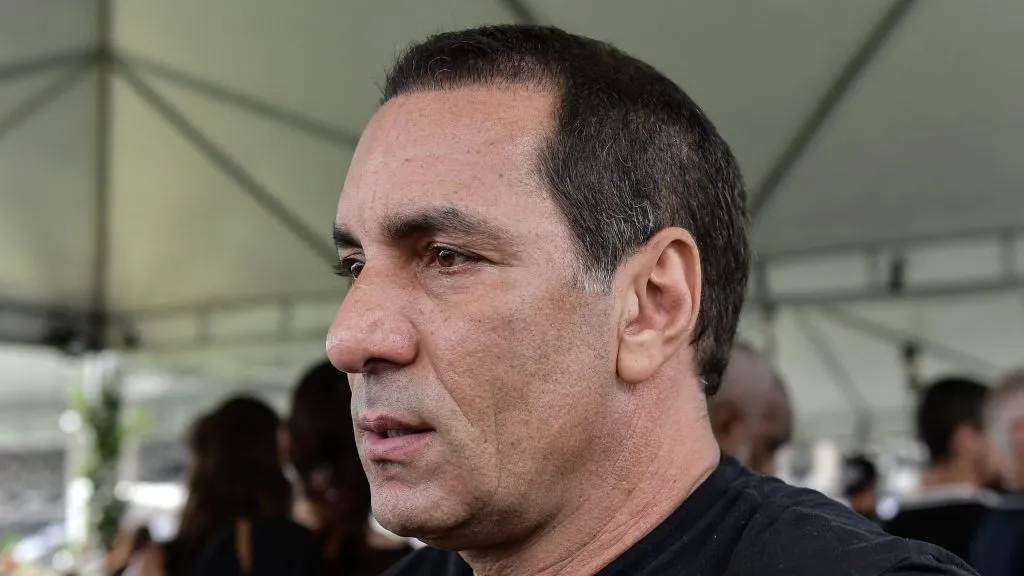 Edmundo, ídolo do Gigante da Colina. Foto: Thiago Ribeiro/AGIF.