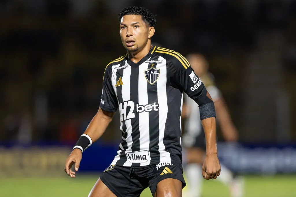 SP – MIRASSOL – 26/04/2025 – BRASILEIRO A 2025, MIRASSOL X ATLETICO-MG – RONY jogador do Atletico-MG durante partida contra o Mirassol no estadio Jose Maria de Campos Maia pelo campeonato Brasileiro A 2025. Foto: Joisel Amaral/AGIF