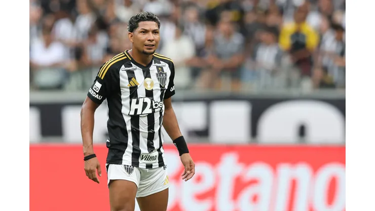 Rony jogador do Atlético-MG durante partida contra o América-MG no estádio Mineirão pelo campeonato Mineiro 2025. Foto: Gilson Lobo/AGIF