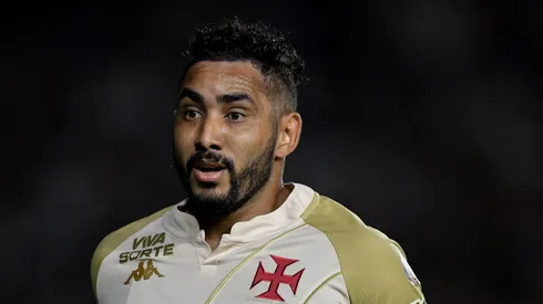 Payet tem contrato até julho no Vascão.