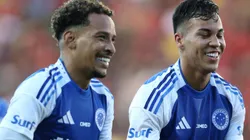 Matheus Pereira, jogador do Cruzeiro, comemora seu gol durante a partida entre Sport e Cruzeiro no Estadio da Ilha do Retiro em Recife (PE), pelo Campeonato Brasileiro