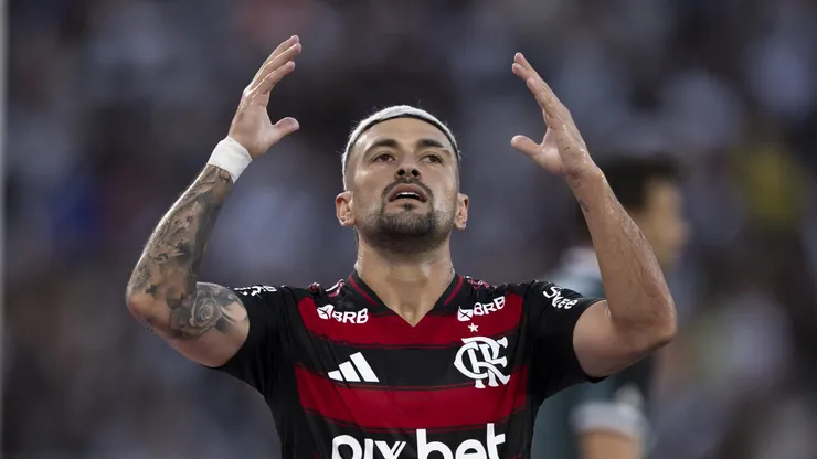 Arrascaeta é o artilheiro do Brasileirão 2025