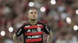 RJ - RIO DE JANEIRO - 10/05/2025 - BRASILEIRO A 2025, FLAMENGO X BAHIA - Everton Cebolinha jogador do Flamengo durante partida contra o Bahia no estadio Maracana pelo campeonato Brasileiro A 2025. Foto: Thiago Ribeiro/AGIF