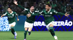 Vitor Roque, jogador do Palmeiras, comemora seu gol durante partida contra o Sao Paulo no estadio Arena Barueri pelo campeonato Brasileiro A 2025. Foto: Marcello Zambrana/AGIF