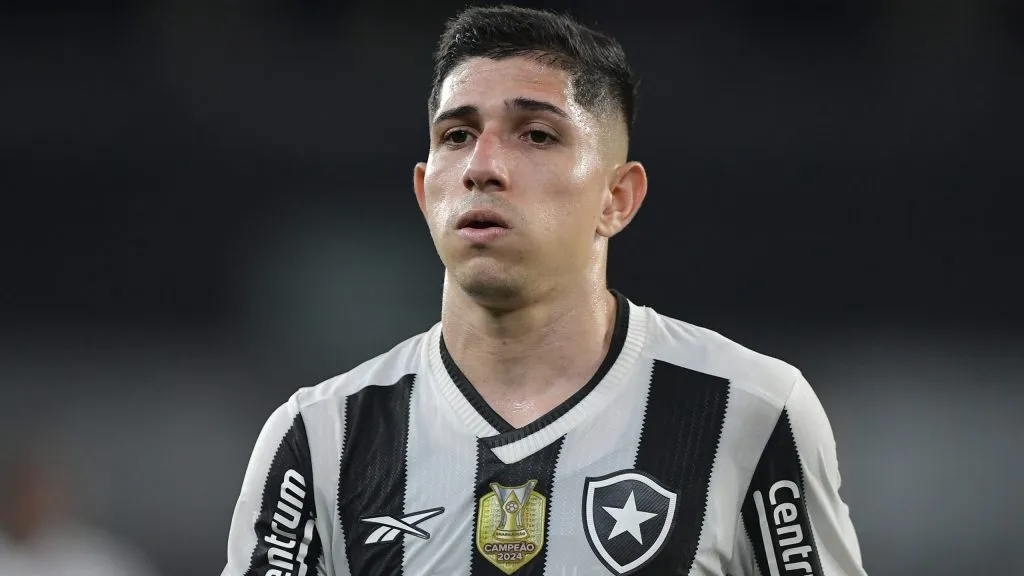 Savarino no Botafogo. Foto: Thiago Ribeiro/AGIF