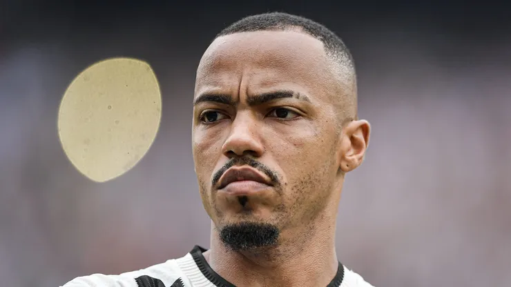 Marlon Freitas jogador do Botafogo durante partida contra o Sao Paulo no estadio Engenhao pelo campeonato Brasileiro A 2024. Foto: Thiago Ribeiro/AGIF