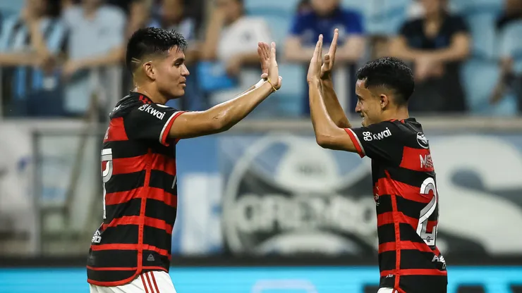 Matheus Gonçalves em jogo diante do Grêmio. Photo by Pedro H. Tesch/Getty Images