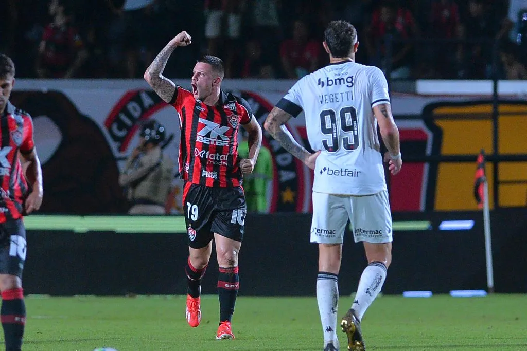 Vasco tenta se encontrar após derrota traumática contra o Vitória no Barradão. Foto: Walmir Cirne/AGIF
