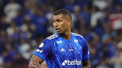 Walace pode deixar o Cruzeiro em breve