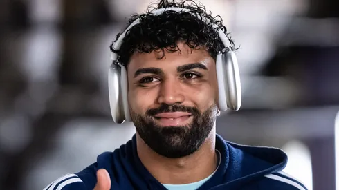 Gabigol antes de partida entre Cruzeiro e Flamengo, no Mineirão, pelo Brasileirão. Foto: Gustavo Aleixo/CEC