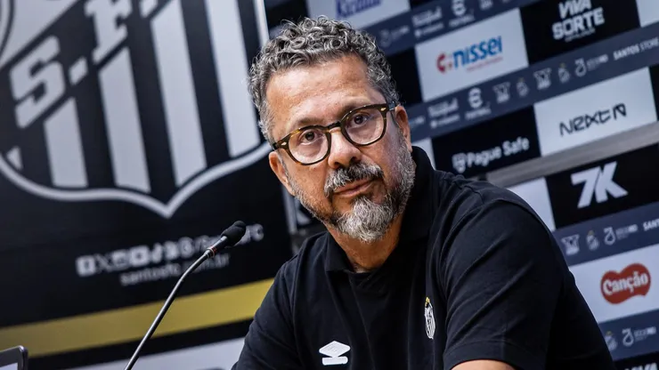 Futuro de Cléber Xavier tem situação revelada no Santos