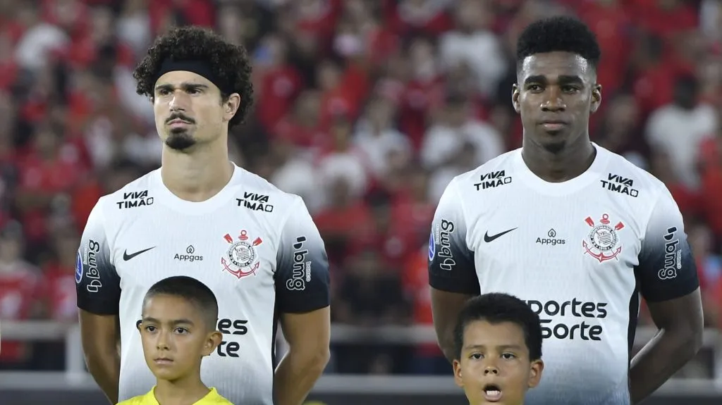 André Ramalho e Félix Torres do Corinthians – Foto: Gabriel Aponte/Getty Images