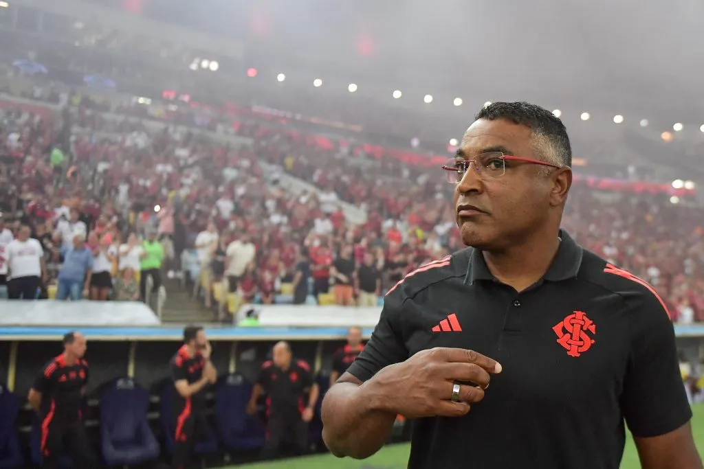 SP – RIO DE JANEIRO – 29/03/2025 – BRASILEIRO A 2025, FLAMENGO X INTERNACIONAL – Roger Machado tecnico do Internacional durante partida contra o Flamengo no estadio Maracana pelo campeonato Brasileiro A 2025. Foto: Thiago Ribeiro/AGIF