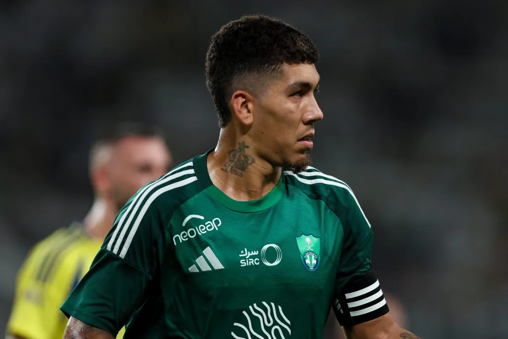 Roberto Firmino está desde 2023 na Arábia Saudita. Photo by Yasser Bakhsh/Getty Images