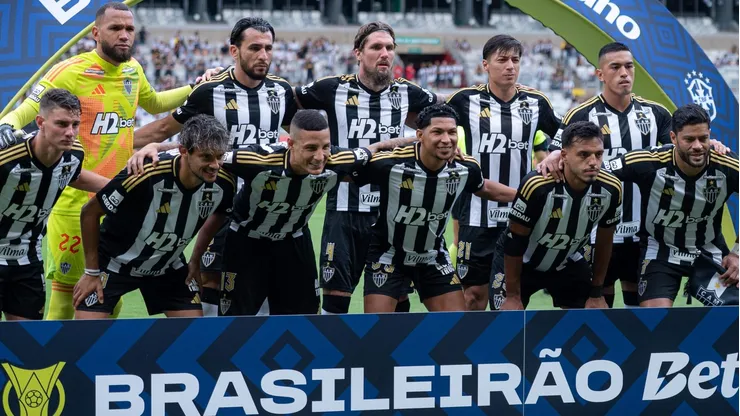 Cuca não consegue repetir o time desde o empate do Galo com o São Paulo