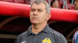 Cláudio Tencati fez história ao ser bicampeão catarinense no Criciúma