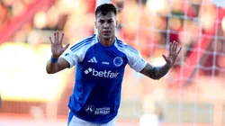 PE - RECIFE - 11/05/2025 - BRASILEIRO A 2025, SPORT X CRUZEIRO - Kaio Jorge jogador do Cruzeiro comemora seu gol durante a partida entre Sport e Cruzeiro no Estadio da Ilha do Retiro em Recife (PE), pelo campeonato brasileiro Serie A. Foto: Marlon Costa/AGIF